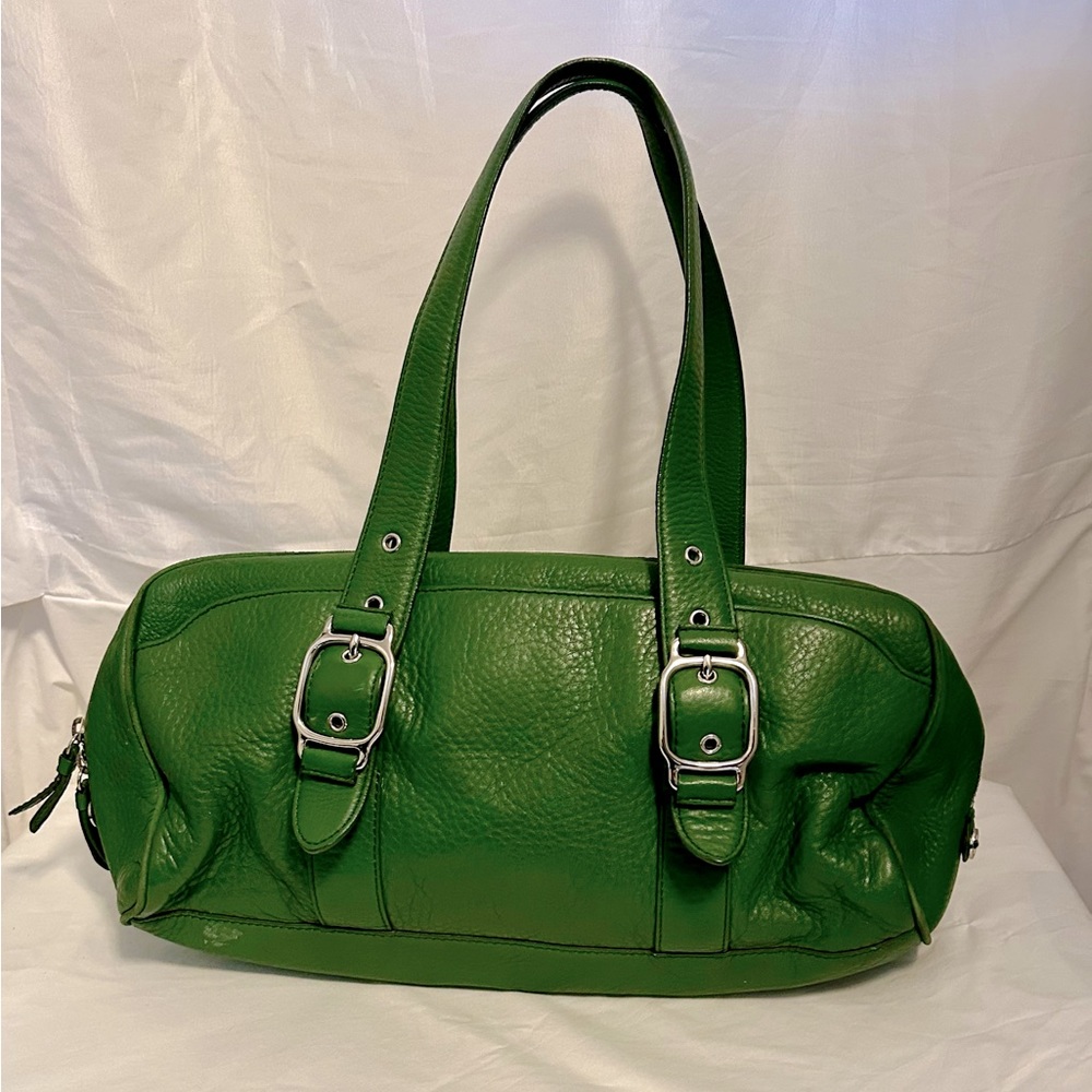 RARE COLE HAAN Village pebbled leather in kelly green. Oversized! 16 x 8 x 6.